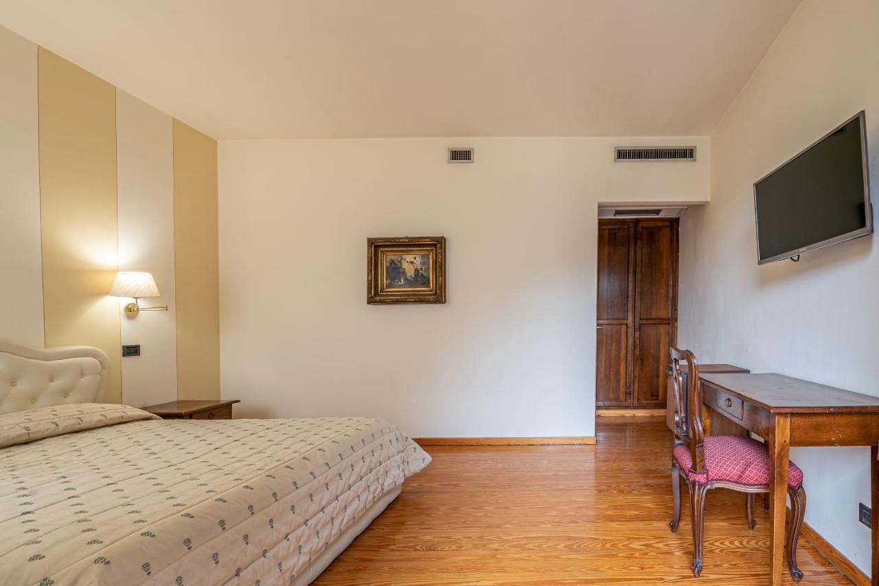 Locanda La Posta Cavour Dış mekan fotoğraf