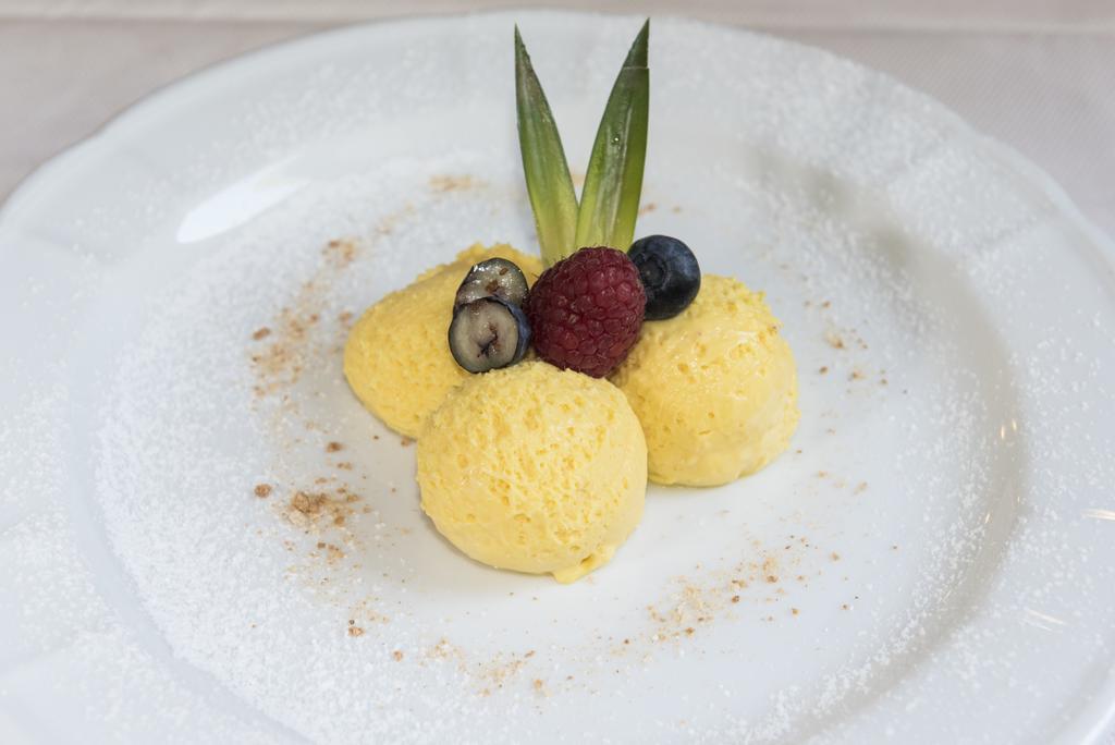Locanda La Posta Cavour Dış mekan fotoğraf